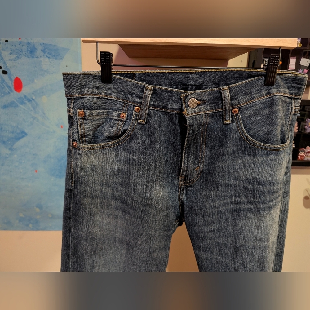 Levi's 527 32 X 30 Men's Distressed Jeans - Picture 3 of 6
